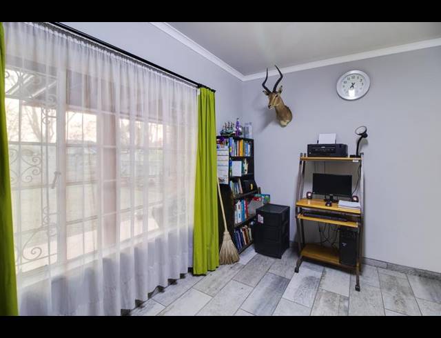 3 BEDROOM HOUSE FOR SALE IN DUNCANVILLE